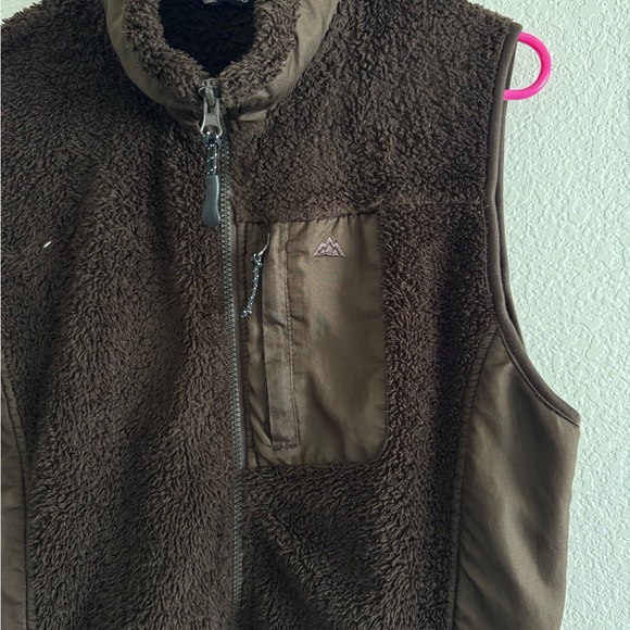 Snozu Chocolate Brown Fleece Vest - Picture 2 of 4